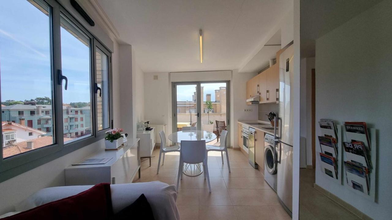 Apartamento El Atico De Anat Posada De Llanes ภายนอก รูปภาพ